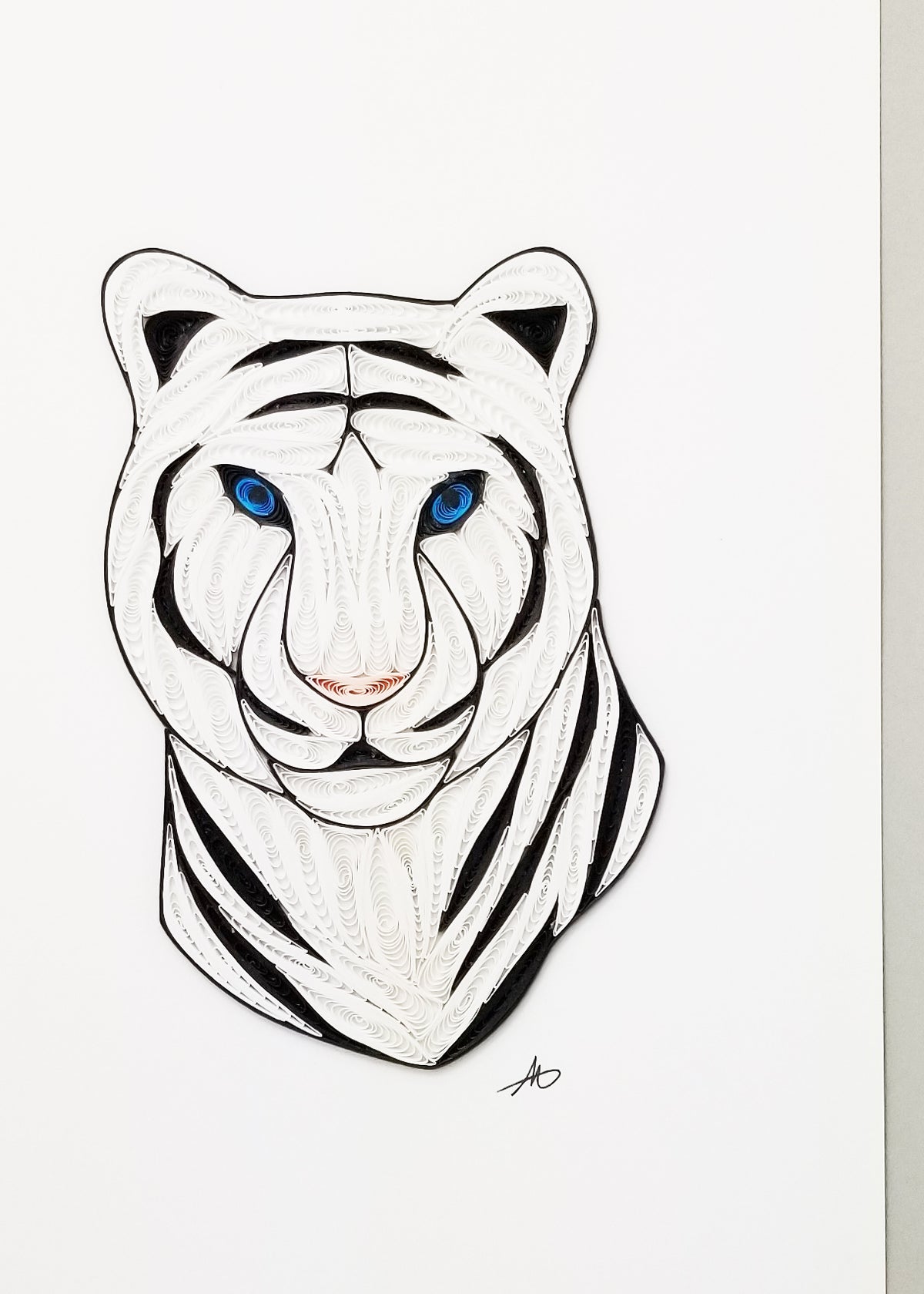 #280 W - White Tiger